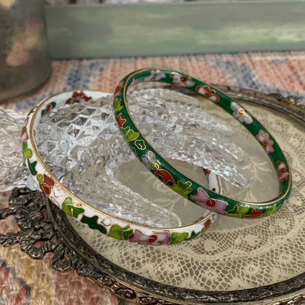 Vintage Cloisonne Gold Floral Enamel Bangle Bracelets Collectible Stackable Set - Picture 2 of 3